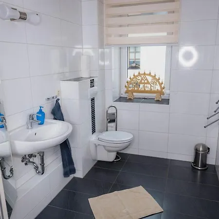 Einfach Schoen Ferienwohnungen Oberwiesenthal Esterno foto